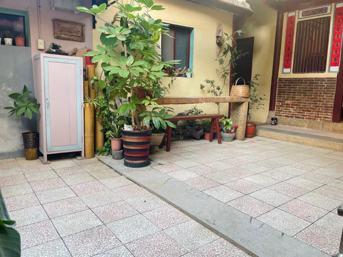 Xinqin B&B - City Area Цзиньчэн Экстерьер фото