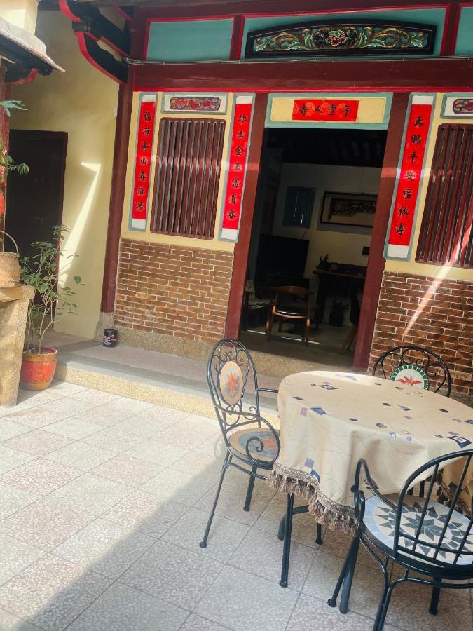 Xinqin B&B - City Area Цзиньчэн Экстерьер фото