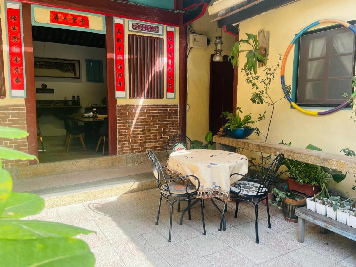 Xinqin B&B - City Area Цзиньчэн Экстерьер фото
