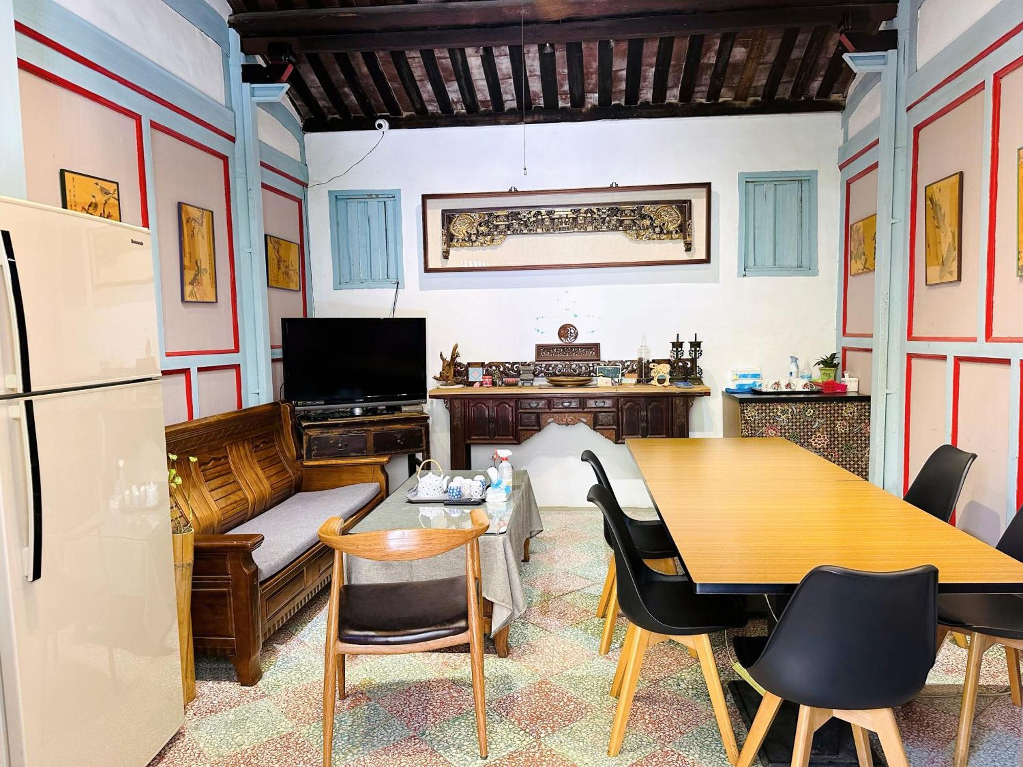 Xinqin B&B - City Area Цзиньчэн Экстерьер фото